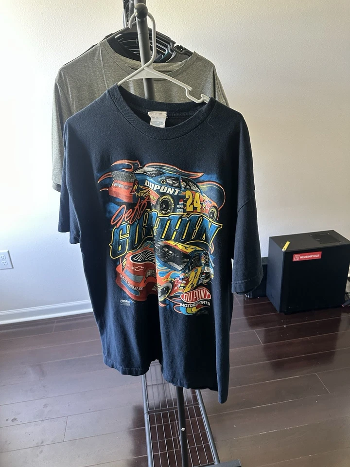 Jeff Gordon Vintage Racing NASCAR T Shirt Y2K - Image 1 of 2