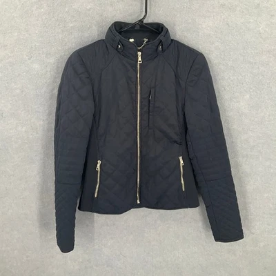 Jaqueta acolchoada acolchoada Zara feminina preta dourada detalhes leve tamanho P - Imagem 1 de 4