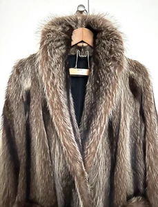 Vtg Chloe Women's Fur Coat With Pockets Size M/L - Picture 1 of 11