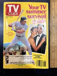 TV Guide 1990 MLB all Star Jose Canseco Cover - Tim Dalton, Raven Simone + - Picture 1 of 4
