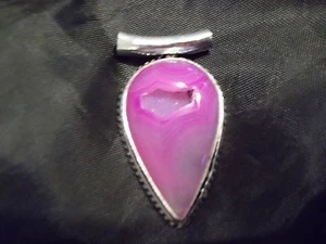 HERMOSO COLGANTE LG ROSA DRUZY HECHO A MANO 2" JOYERÍA DE PIEDRA PULIDA HECHA A MANO - Imagen 1 de 3