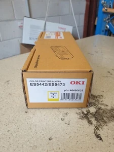 Genuine Oki 46490625 Yellow Toner for ES5442 / ES5473 Brand New - Picture 1 of 3