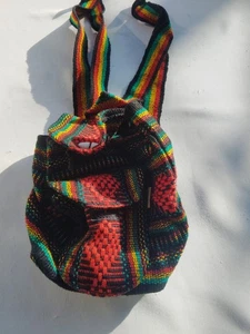 Mochila pequeña hecha a mano - Imagen 1 de 6