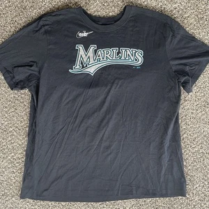 Nike Miami Marlins Shirt Tee Ivan Rodriguez Black Cooperstown Men’s Size: 2XL - Picture 1 of 4