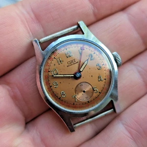 40er Jahre Ciny Herren Kalender Uhr, funktioniert, wasserdichtes Gehäuse (O28) - Bild 1 von 10