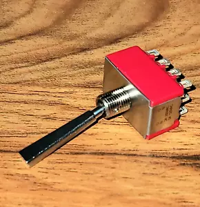 QTY-1 7401P1DZQE Mini Toggle Switch 4PDT Silver Coin 5A/125v 40k cycles NOS - Picture 1 of 5