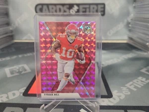 Tyreek Hill Pink Camo 2021 Mosaic Football Card #5 Kansas City Chiefs - Bild 1 von 2