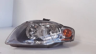 Scheinwerfer LI Kompl.audi A4 8E/8H 2.0 TDI BJ 05 Audi A4 Avant 2.0 TDI Bj 2005 - Bild 1 von 3