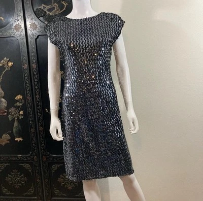 Vestido Vintage Disco Glam Lentejuelas - Plateado Años 80’s Vestido Lentejuelas Metálicas Talla Mediana Foto 1 de 4
