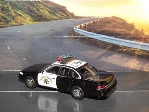 FORD 1992 CROWN VICTORIA CALIFORNIA HIGHWAY PATROL DIE CAST CAR! - Picture 1 of 1