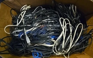 Gebrauchtes USB A/B Gerätekabel - USB-Kabel - USB (Stecker) auf USB Typ B (Stecker) - 6 Fuß - Bild 1 von 5