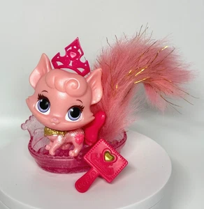 Disney Palace Pets Prinzessin Auroras Katze verträumt mit Bett & Bürste - Bild 1 von 7