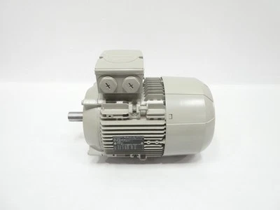 Motor Siemens 1AV2112B 1LE10211BB222KA4 AC 4.55KW 1770RPM 460V-AC 3PH Foto 1 de 4
