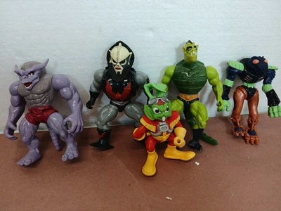 Lote De 5 Figuras De Acción De Colección Bucky O'Hare Toadborg, Rabbit, He Man Whiplash  Foto 1 de 4