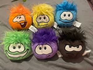 Disney Club Penguin Puffles Paquete X6 Juguete de Peluche Suave Jakks Pacific - Imagen 1 de 1