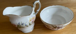 Paragon "Country Lane" Sugar Bowl & Milk Jug - Picture 1 of 13