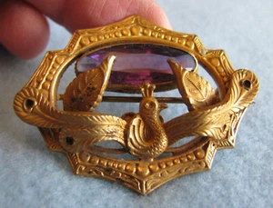 Vtg Victorian Art Nouveau Gold Tone Peacock Pin w/ Purple Amethyst Faceted Stone - Picture 1 of 7
