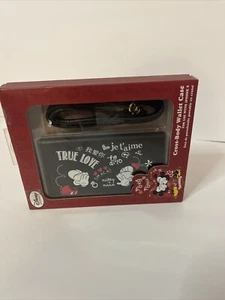 Disney True Love Cross Body wallet Case Mickey And Minnie New - Picture 1 of 8
