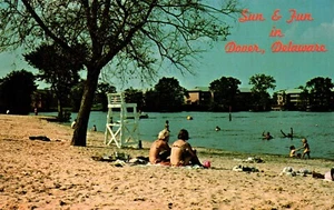 Postcard sun and fun in Dover Delaware - Imagen 1 de 2