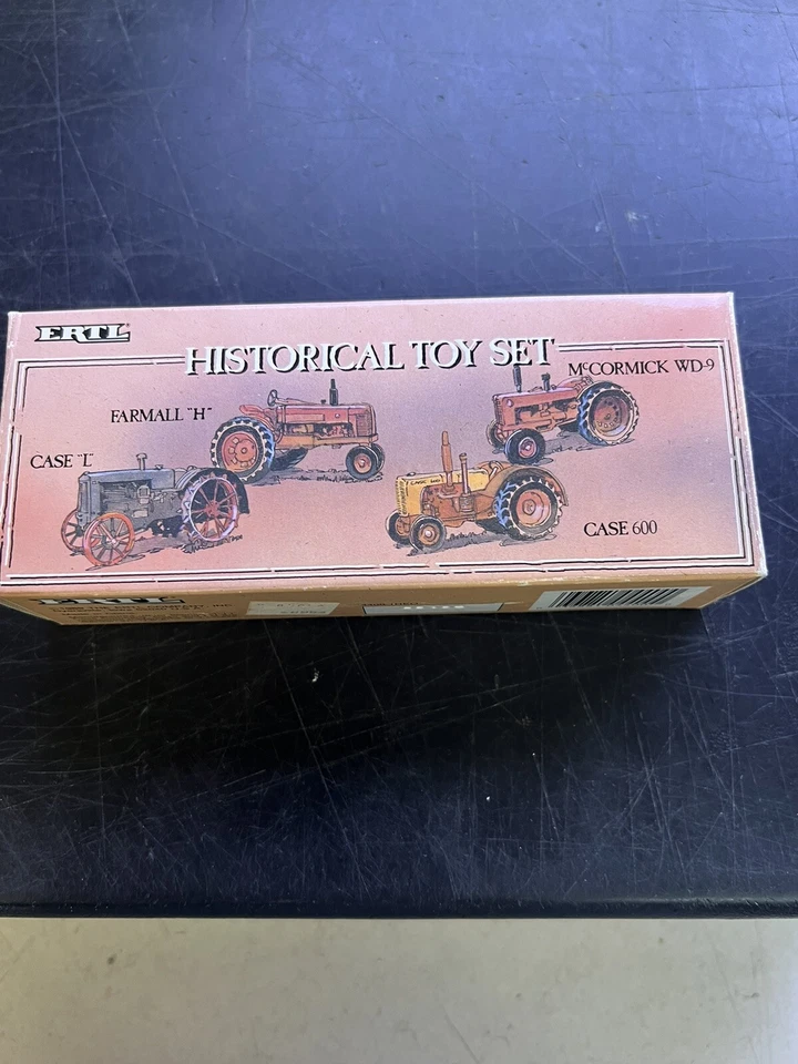 Ertl Farm Machines Case IH Historical 4 Tractor Set #4400 1990 Die-cast Metal
