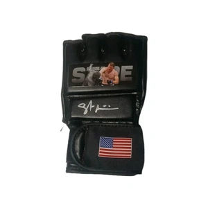 Guanto personalizzato Stipe Miocic firmato MMA (Beckett) - Foto 1 di 2