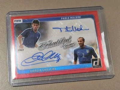 2024/25 Panini Donruss Paolo Maldini & Georgio Chiellini Doble Autógrafo Rojo 1/5 Foto 1 de 2