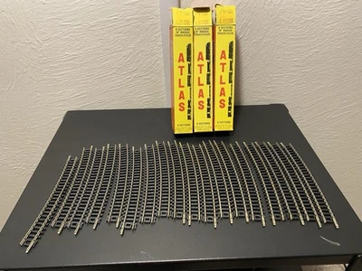 N Atlas Curved Track #2526 Lot of 3 Nickel Silver 19" R 6 Sections NOS S2986 - Image 1 of 4
