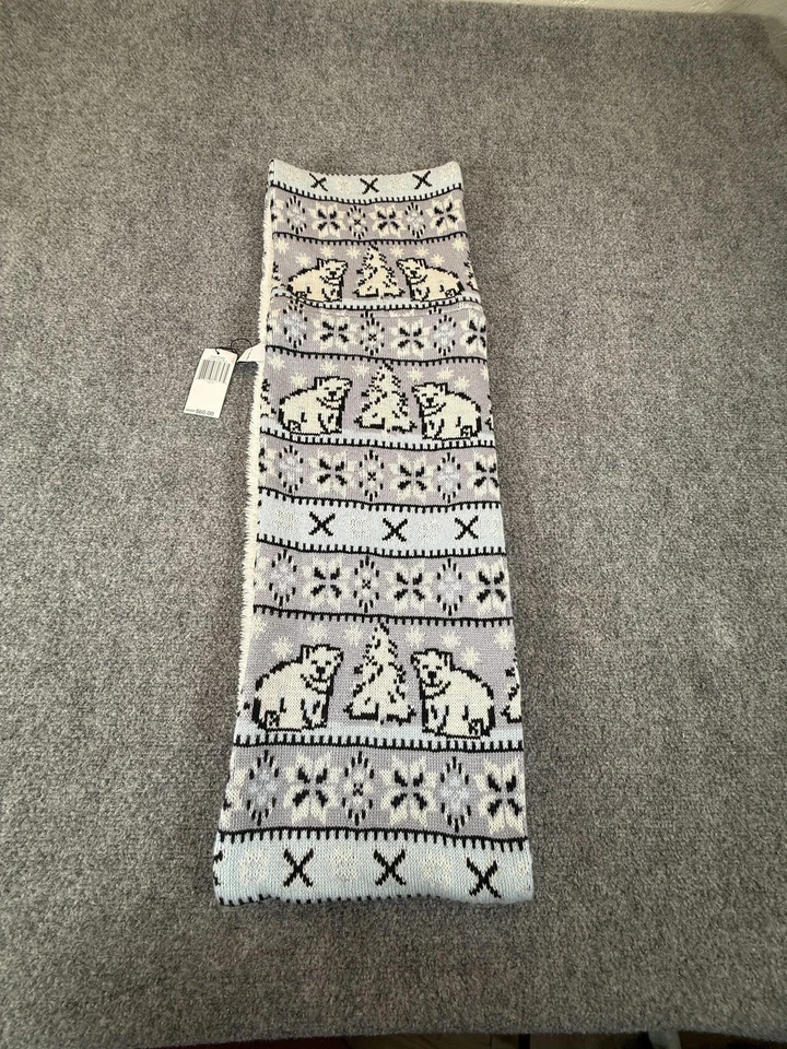 Vera Bradley Cozy Cowl Womens One Size Beary Merry Polar Bear Fleece Scarf Shawl - Image 1 of 4