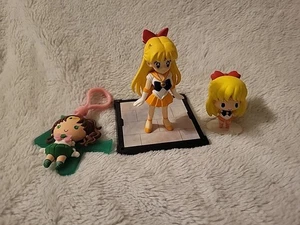 Lot 3 Sailor Moon Figures, W/ Bandai Tamashii Buddies Sailor Venus, Jupiter Clip - Picture 1 of 8