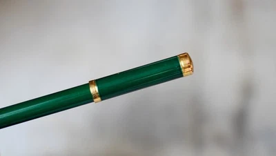 Encantador bolígrafo rodillo Waterman Lady Alice IN laca verde - acabado pl. Oro Foto 1 de 4