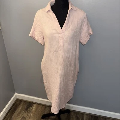 Vestido recto para mujer Three Dots rosa gasa gofre algodón manga corta bolsillos S Foto 1 de 4