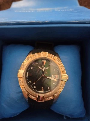 Reloj suizo Infinity con correa de goma Foto 1 de 4