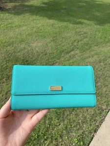 Kate Spade Brightberl Sandra WLRU1501 Newbury Lane Saffiano Leather Wallet - Picture 1 of 5