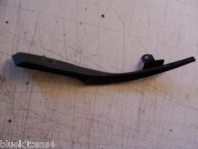 MARK VIII 1994 1995 1996 MONTAJE MALETERO LUZ TRASERA BORDE IZQUIERDO MOLDURA FABRICANTE ORIGINAL USADO LINCOLN Foto 1 de 4