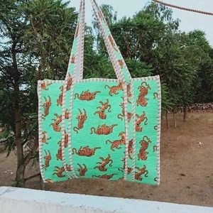 Floral Print tote bag , Cotton Quilted Bag, Indian Handmade Bag, Shopping Bag - Picture 1 of 14