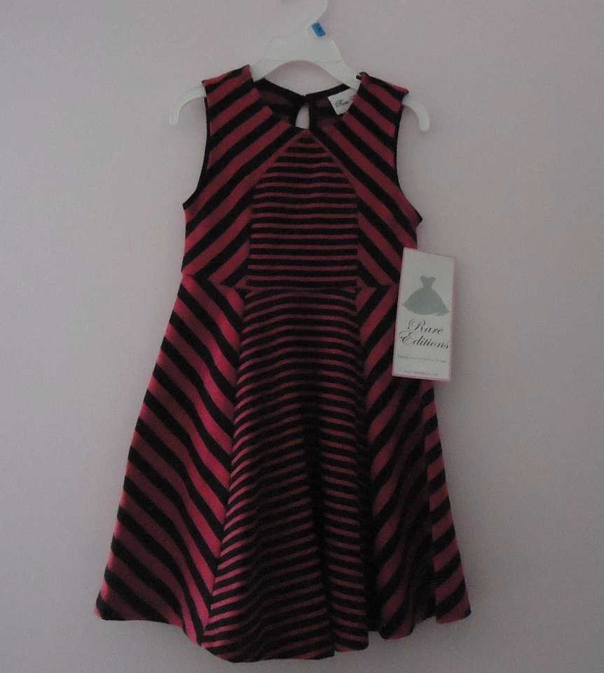  VESTIDO DE VERANO NIÑA ROSA CON RAYAS NEGRAS HECHO POR EDICIONES RARAS / TALLA 4 Foto 1 de 4