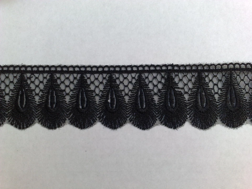 1m TüllSpitze 2 Farben wählbar 3,27€/m Vintage Borte Zierband Shabby 50mm breit  - Bild 1 von 1