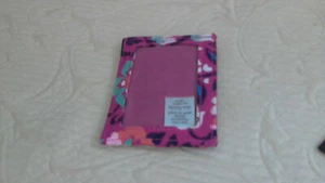 Vera Bradley Bloom Berry ID CC Inserto 5" x 4" 2 Ranuras Traseras 1 ID NUEVO - Imagen 1 de 2