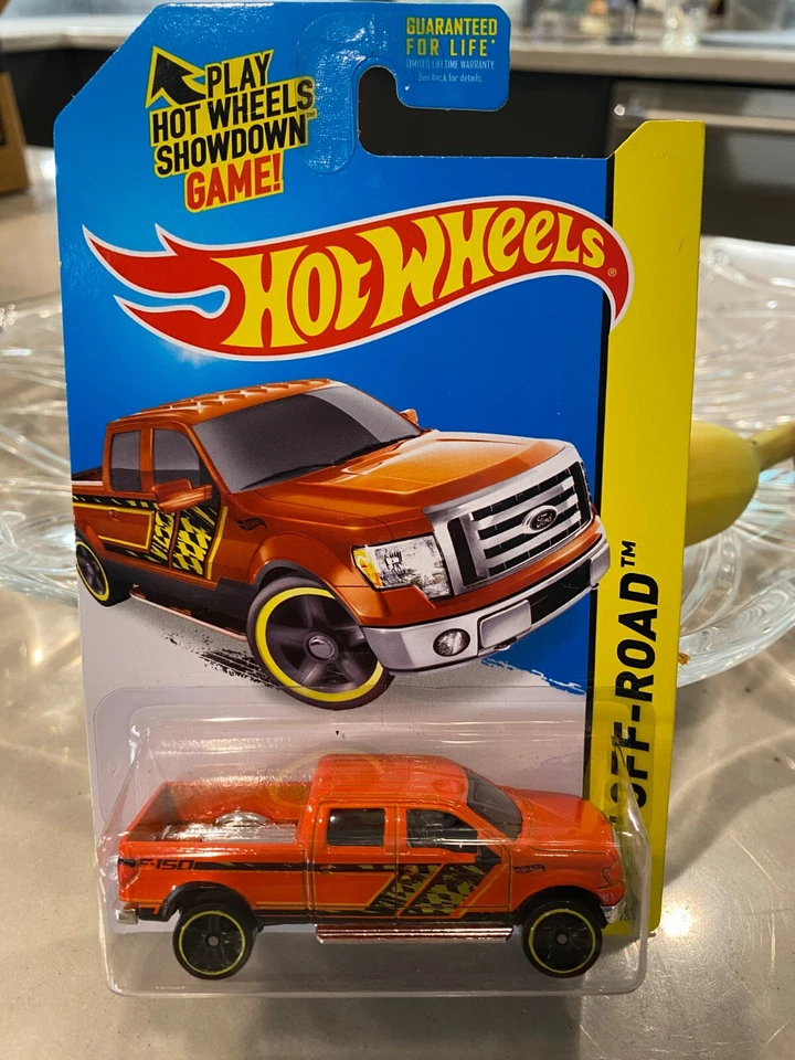 2014 Hot Wheels #137 Hw fuori Strada Hw Caldo Camion 2009 Ford F-150 Arancione - Immagine 1 di 1