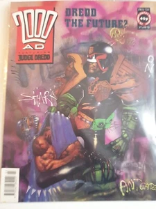 2000AD Prog 714, UK comic - Nice VFN+ clean - Featuring JudgeDredd - 19 Jan 1991 - Foto 1 di 3