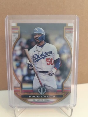 2023 Topps Tribute MOOKIE BETTS #45 GOLD PARALLEL /75 Dodgers  - Image 1 of 2
