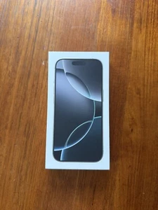 iPhone 16 Pro PUDEŁKO TYLKO pusty - Zdjęcie 1 z 7
