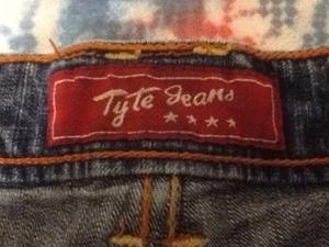 EUC Tyte Jeans Size 3 30/26 30x26 Rhinestone Button Girls Blue Jeans - Picture 1 of 9