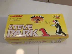 Nascar #1 Steve Park Looney Tunes Tweety Sylvester Pennzoil 1/24 Action Car - Picture 1 of 5