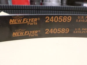 Nuevo Flyer Parts 240589 2/5VX 83.5" Cinturón Enganchado Nuevo Antiguo Stock - Imagen 1 de 8