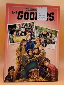 The Goonies DVD 1985, 2010 w/ Slipcover **Buy 2 Get 1 Free** - Picture 1 of 5