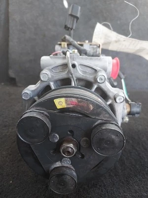 Compresor de aire acondicionado MITSUBISHI ECLIPSE 00 01 02 03 04 05 Foto 1 de 4