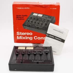 Radio Shack Console di Mixaggio Stereo Modello 32-1200c in Scatola Originale - Foto 1 di 11