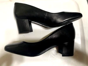 Easy Spirit black Cosma pump shoes - Size 8 wide - 2.5" heel - Picture 1 of 13