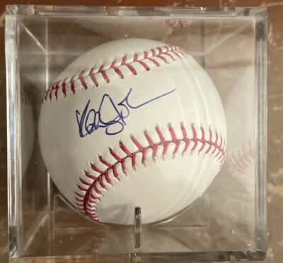 KELLY jOHNSON FIRMADO MLB AUTENTICADO BÉISBOL AUTOMÁTICO 👍 Foto 1 de 2